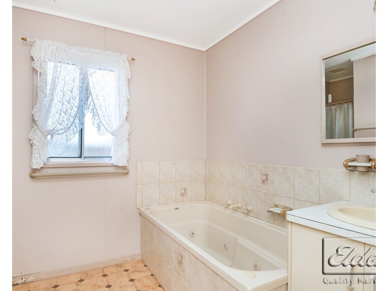 55 Powells Avenue, East Bendigo VIC 3550