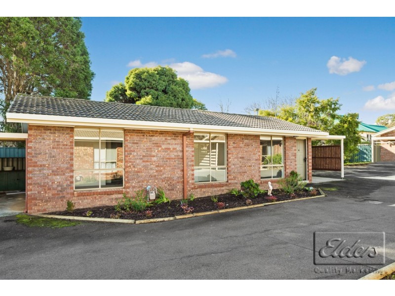 4/8 Clarke Street, Kennington VIC 3550
