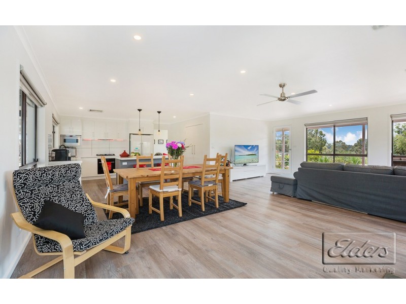 99 Murphy Lane, Longlea VIC 3551