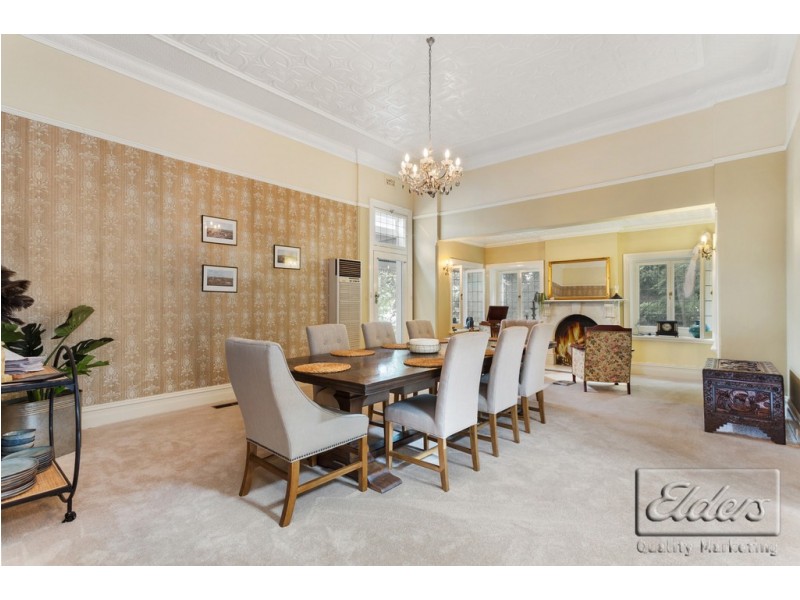 8 Echuca Street, Quarry Hill VIC 3550