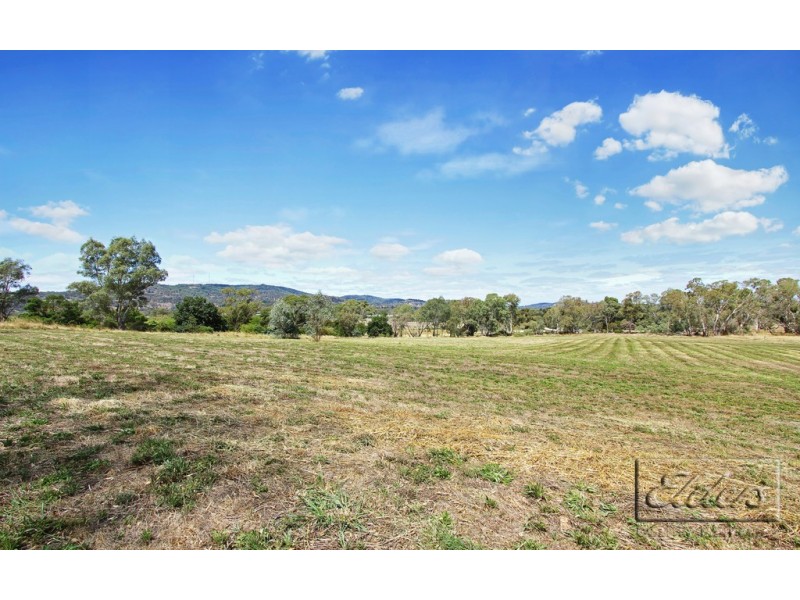 Cnr Eagles Road and McIvor Road, Harcourt North VIC 3453