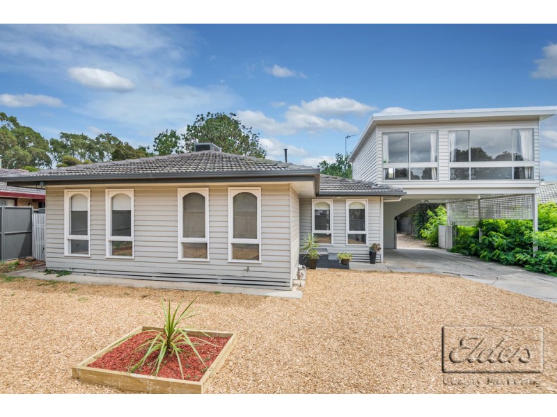 5 MITCHELL STREET, Kangaroo Flat VIC 3555