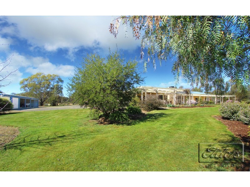 33 Mills Road, Strathfieldsaye VIC 3551