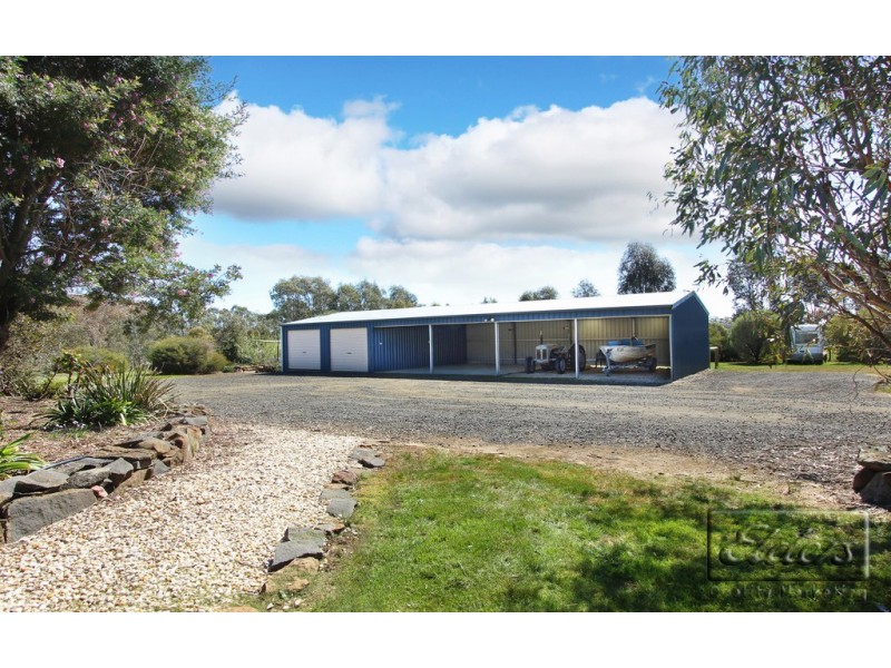 33 Mills Road, Strathfieldsaye VIC 3551