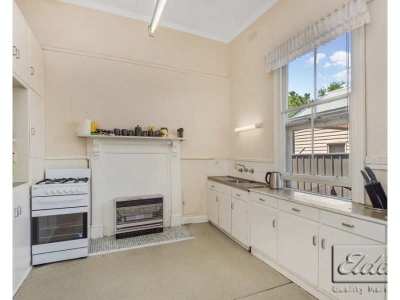 74 Thistle Street, Bendigo VIC 3550