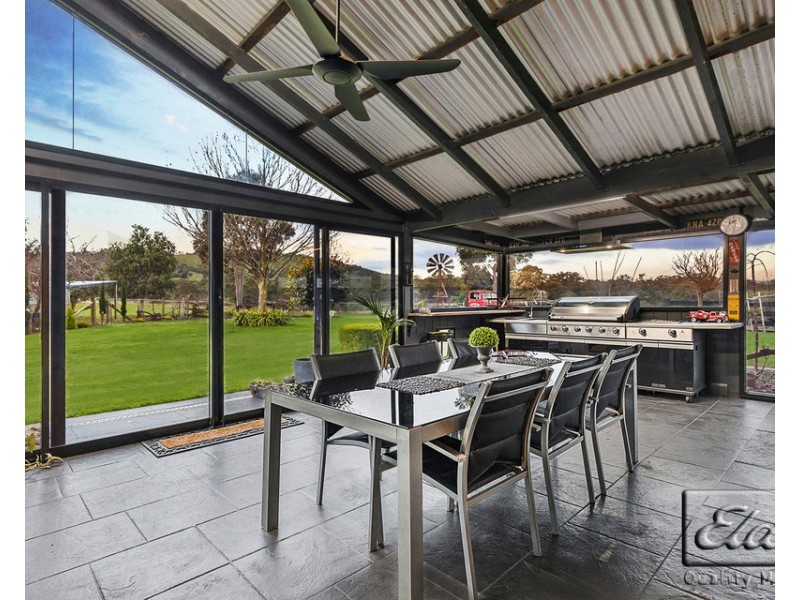 108 Buckeye Lane, Ravenswood VIC 3453