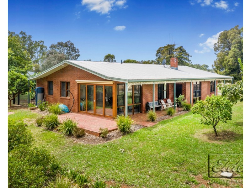 859 Burnewang Road, Burnewang VIC 3558