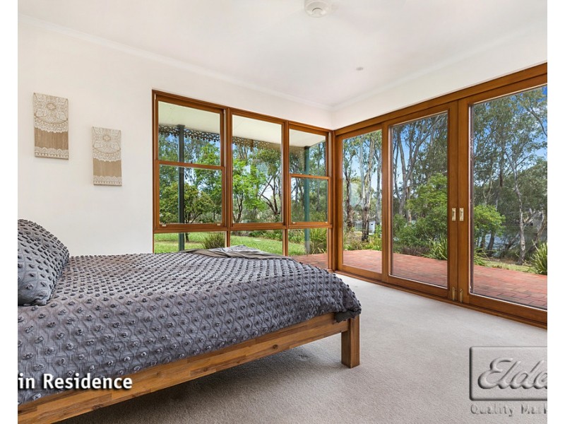 859 Burnewang Road, Burnewang VIC 3558