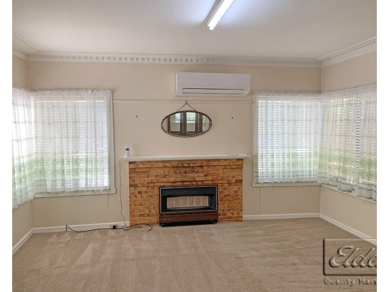 12 Station Street, Kangaroo Flat VIC 3555