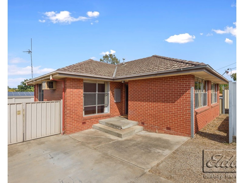 120 St Aidans Road, Kennington VIC 3550