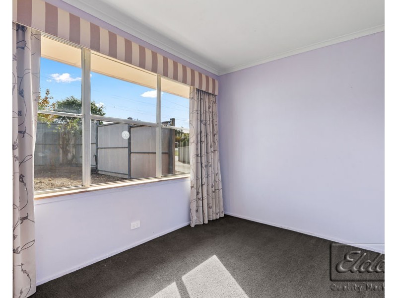 120 St Aidans Road, Kennington VIC 3550