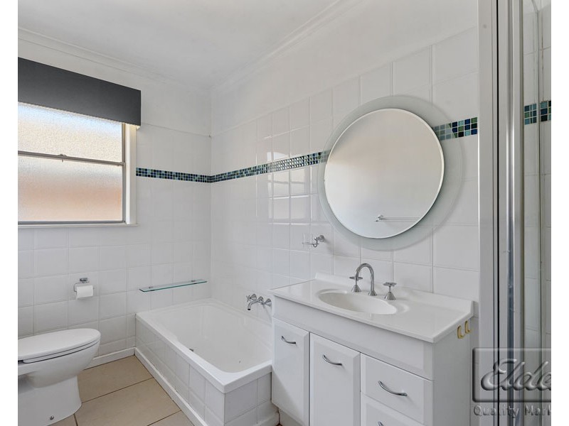 120 St Aidans Road, Kennington VIC 3550