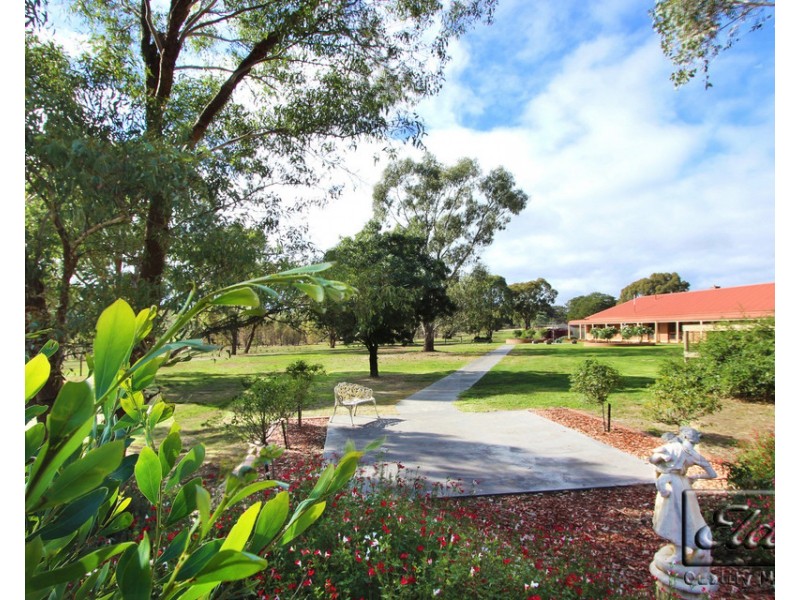 89 Beilharz Road, Ravenswood VIC 3453