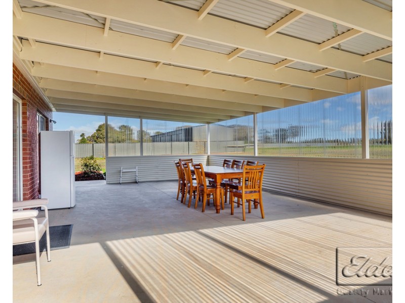 823 Midland Highway, Huntly VIC 3551