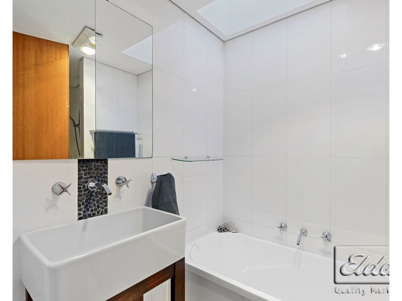 7 Broad Parade, Spring Gully VIC 3550