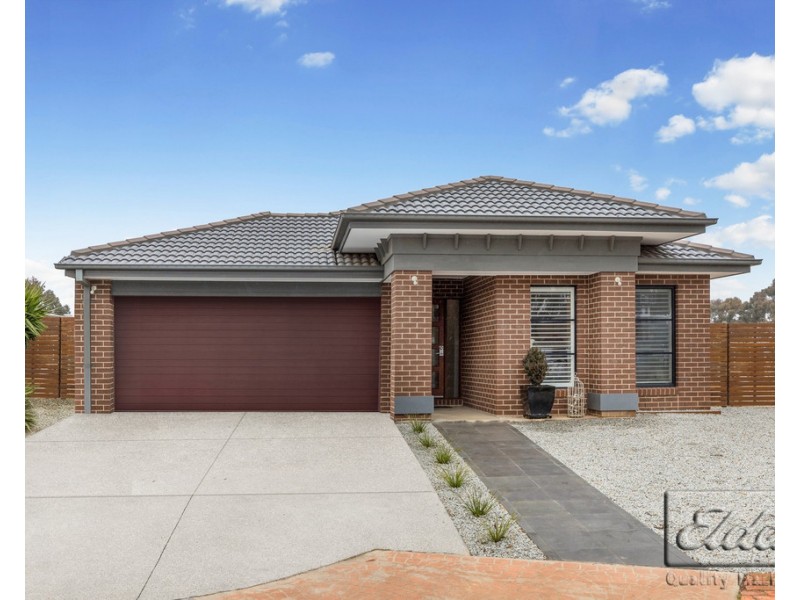 12 Bronze Drive, Kangaroo Flat VIC 3555