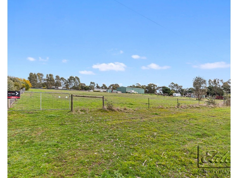Lot 105 McDonalds Lane, Ravenswood VIC 3453