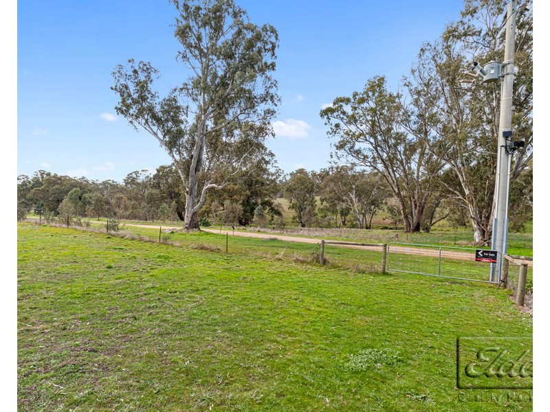 Lot 105 McDonalds Lane, Ravenswood VIC 3453