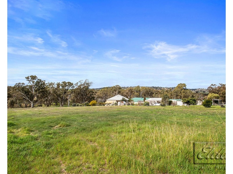 Lot 105 McDonalds Lane, Ravenswood VIC 3453