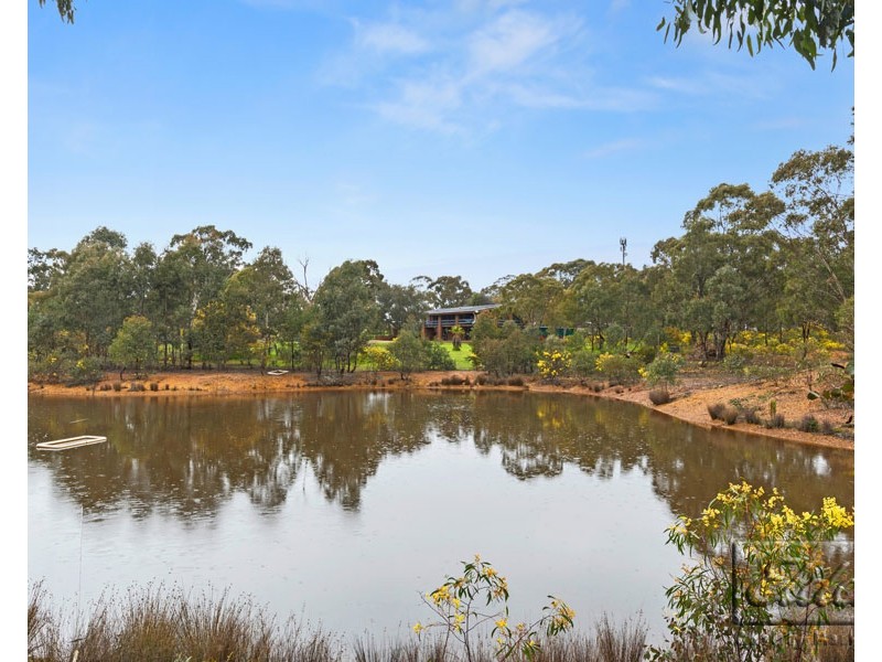 57 Hillcrest Road, Maiden Gully VIC 3551