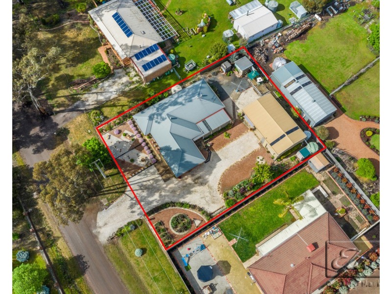 15 Hinton Road, Ascot VIC 3551