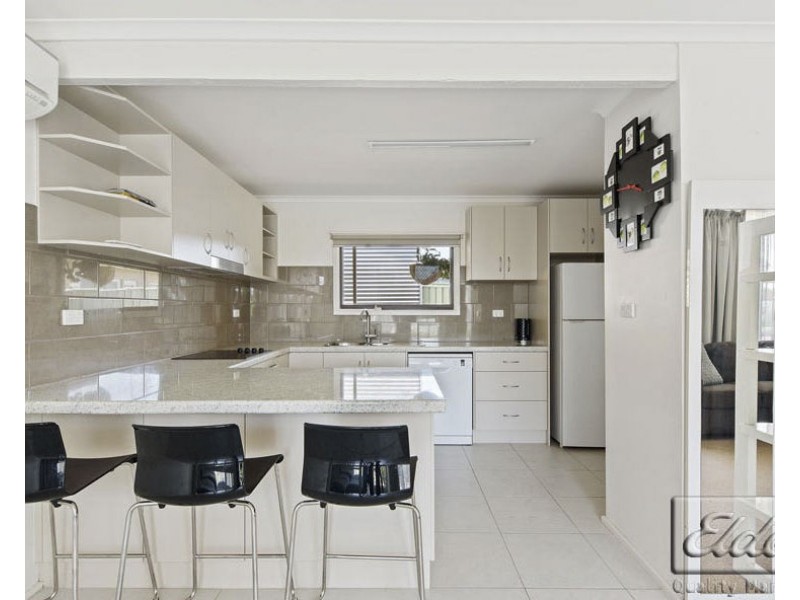 3 269 EAGLEHAWK ROAD, Long Gully VIC 3550