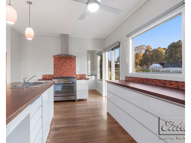 7 Obrien Court, Heathcote VIC 3523