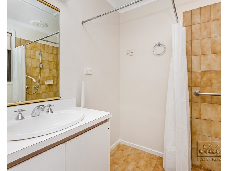 Unit 138 Clifford Crescent, BRV, Spring Gully VIC 3550