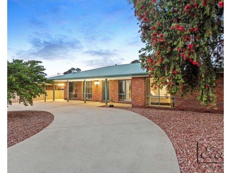 311 MACKENZIE STREET WEST, Kangaroo Flat VIC 3555