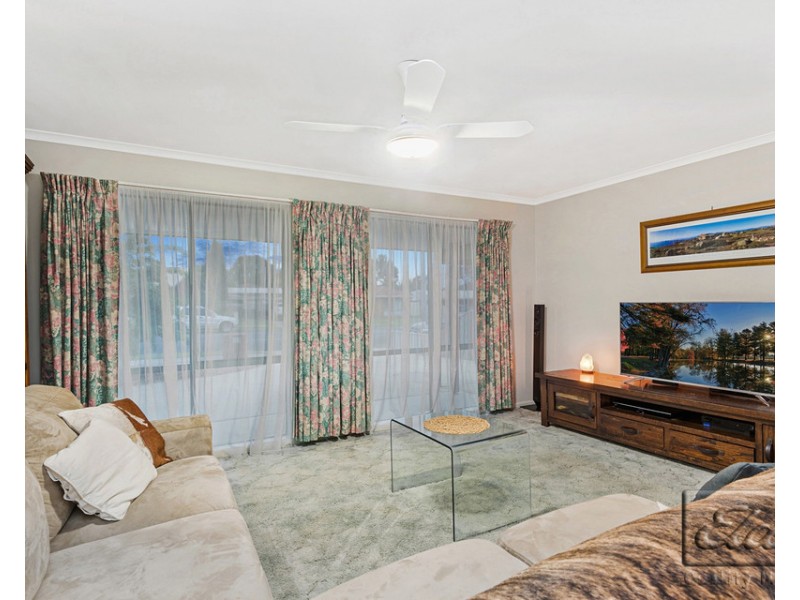 311 MACKENZIE STREET WEST, Kangaroo Flat VIC 3555
