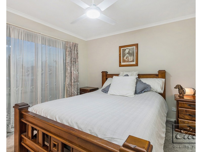 311 MACKENZIE STREET WEST, Kangaroo Flat VIC 3555