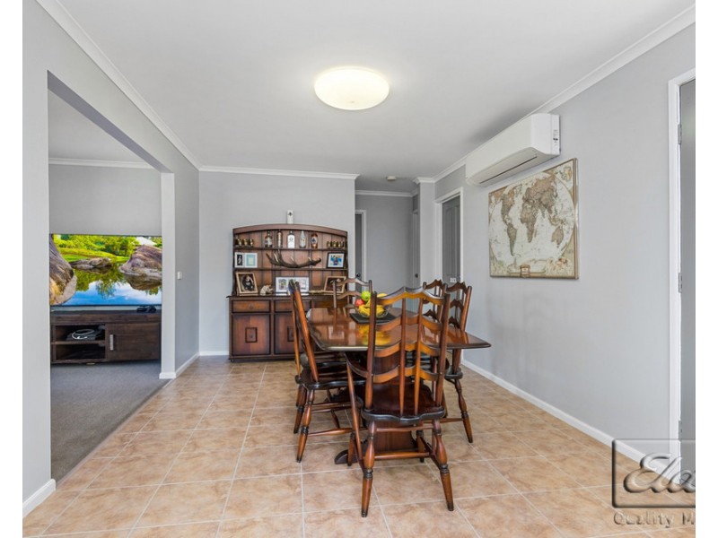 2 JORBEN PLACE, Golden Square VIC 3555