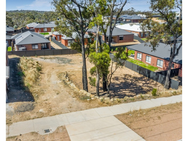 86 ALDER STREET, Golden Square VIC 3555