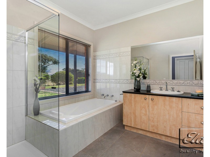 1263 Sutton Grange – Redesdale Road, Redesdale VIC 3444