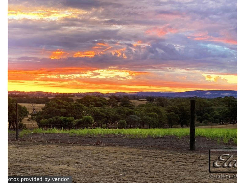 1263 Sutton Grange – Redesdale Road, Redesdale VIC 3444