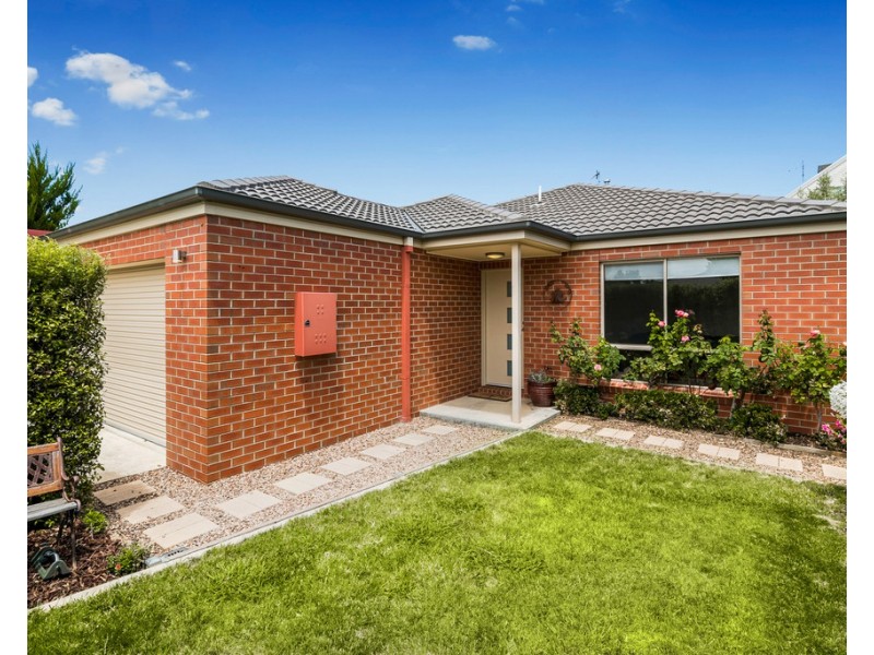 5 Roche Court, White Hills VIC 3550