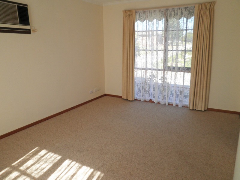5/4 Collins Street, Kangaroo Flat VIC 3555