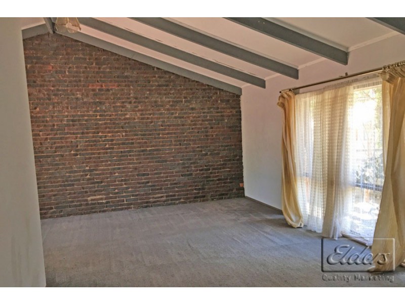 5 Metro Court, Strathdale VIC 3550