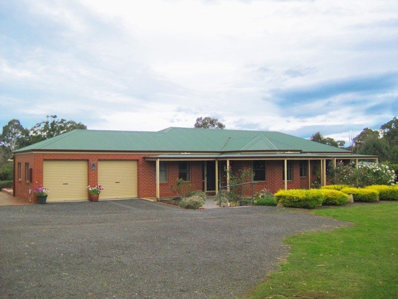 129 Taylors Lane, Strathfieldsaye VIC 3551