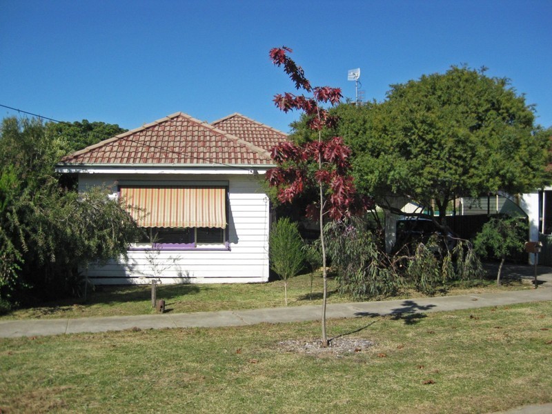 5 Nankoor Street, Golden Square VIC 3555