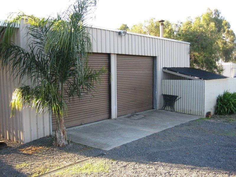 18 Harvey Street, Golden Square VIC 3555