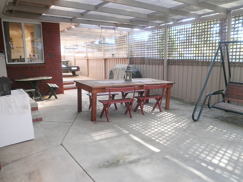 7 Bedford Court, Golden Square VIC 3555