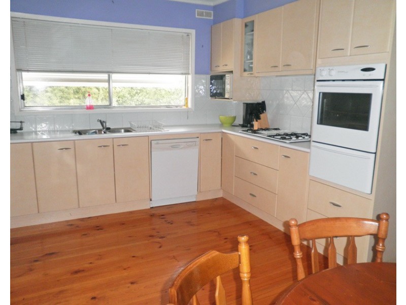 3 Cousins Street, Strathdale VIC 3550