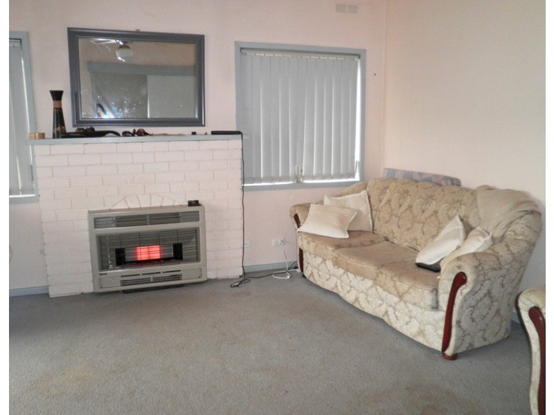 3 Cousins Street, Strathdale VIC 3550