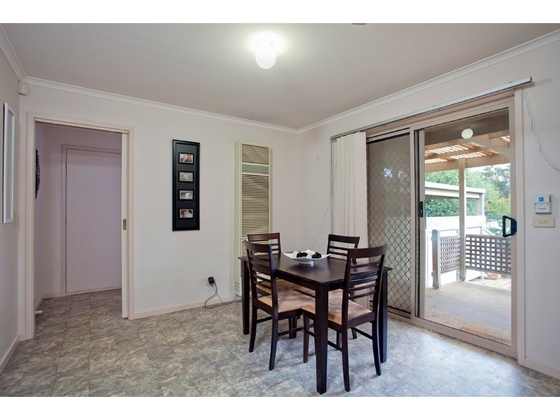 3 Banool Street, Golden Square VIC 3555