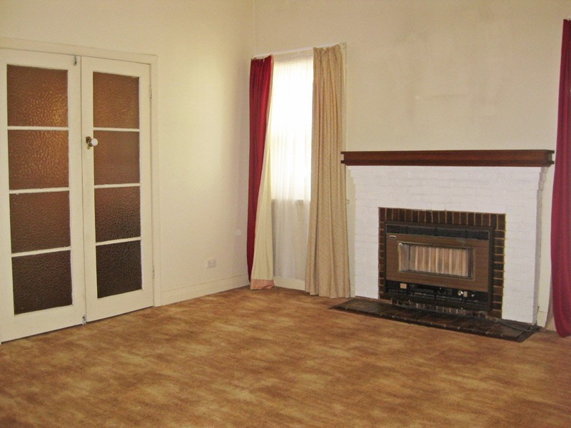 143 Neale Street, Flora Hill VIC 3550