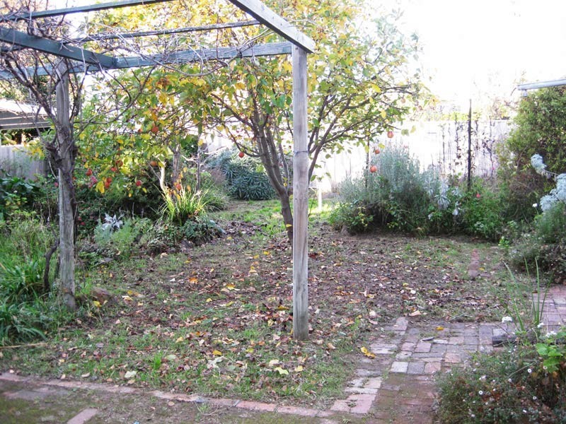 143 Neale Street, Flora Hill VIC 3550