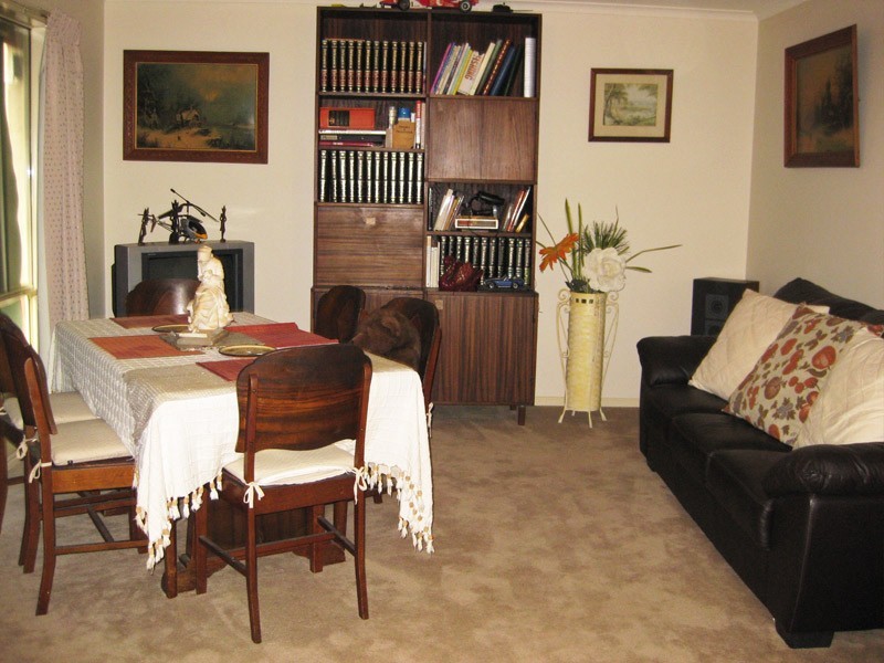 66 Racecourse Road, Epsom VIC 3551