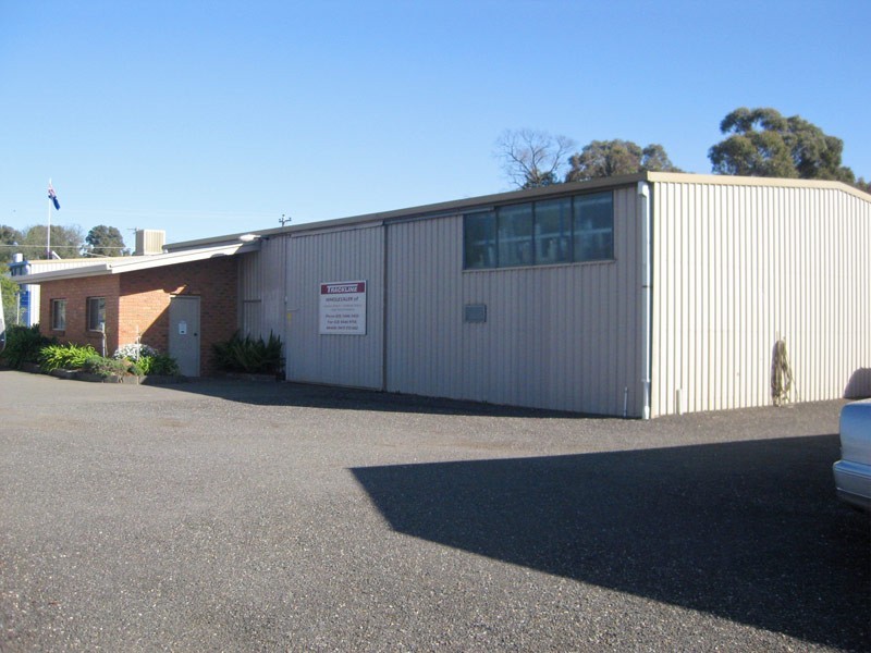 1 and 1A Baldock Court, Eaglehawk VIC 3556