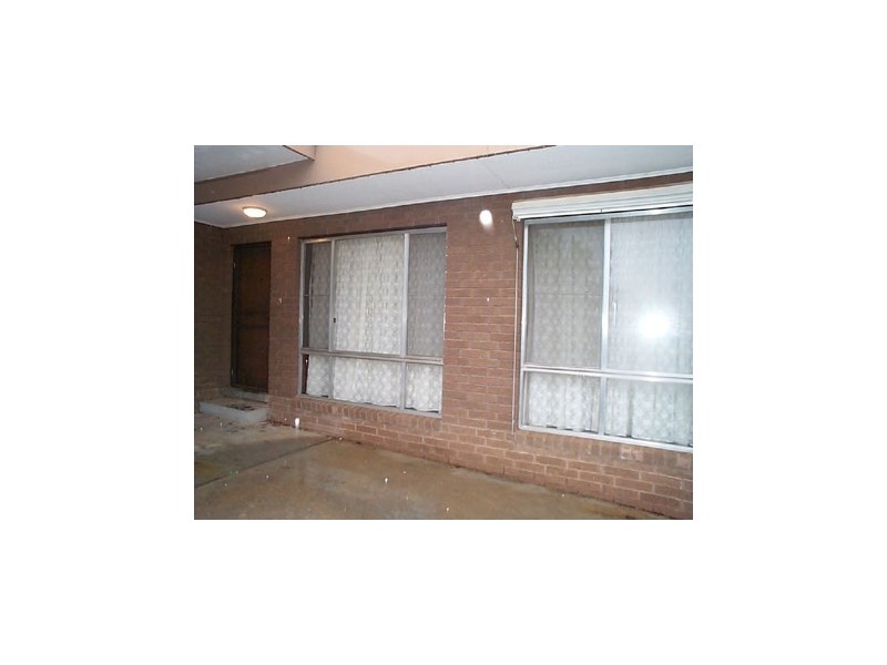 2/57 Lockwood Road, Kangaroo Flat VIC 3555